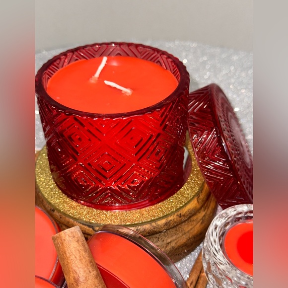 . ** PREM CINNAMON CLOVE. SCENT UNLEASHED, HAND POURED SCENTED CANDLES! - Picture 5 of 6